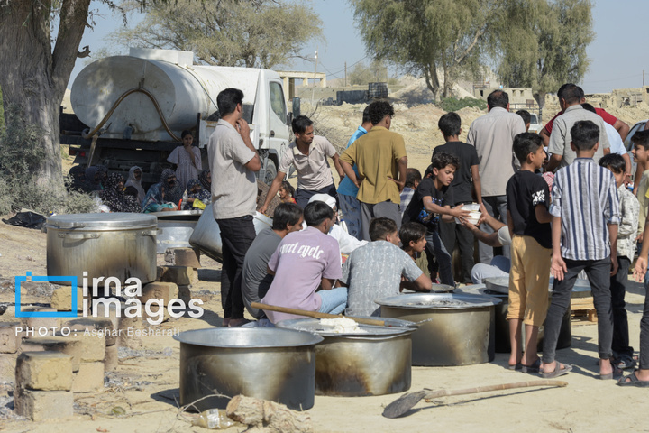 نذر خیرات در روستای گورزین