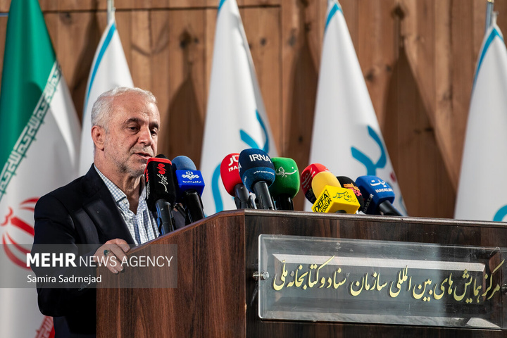 تجلیل از مادران و همسران شهدای جنگ ۱۲ روزه