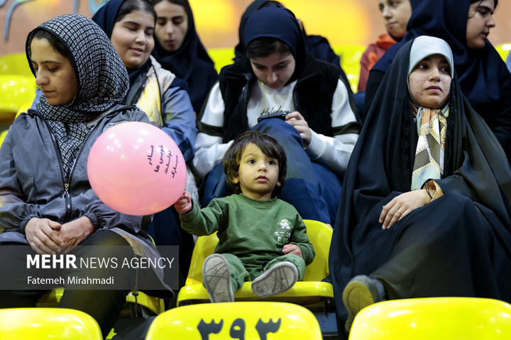 جشن بزرگ ایران بانو