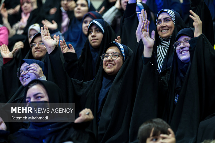 جشن بزرگ ایران بانو