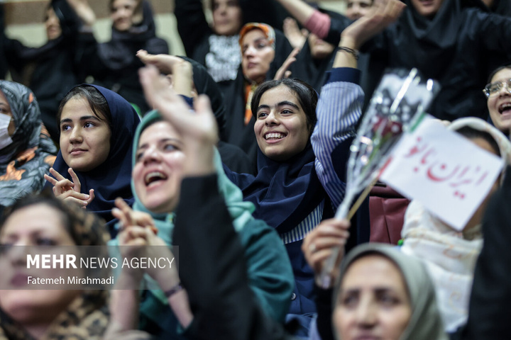 جشن بزرگ ایران بانو