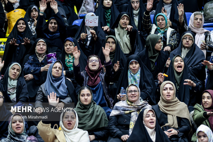 جشن بزرگ ایران بانو