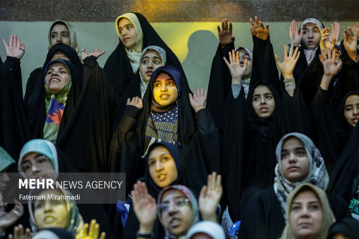 جشن بزرگ ایران بانو