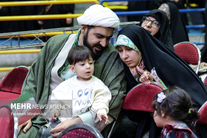 جشن بزرگ ایران بانو