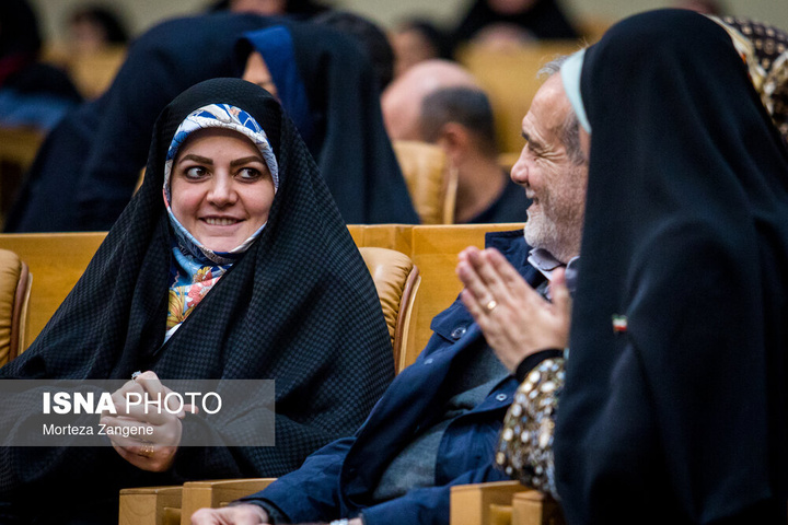 آیین گرامیداشت «روز زن و مقام مادر»