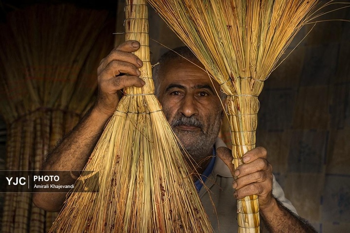 تولید جاروی سنتی در مازندران