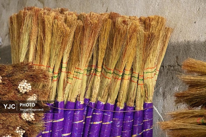 تولید جاروی سنتی در مازندران
