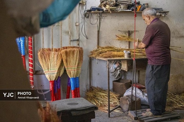 تولید جاروی سنتی در مازندران