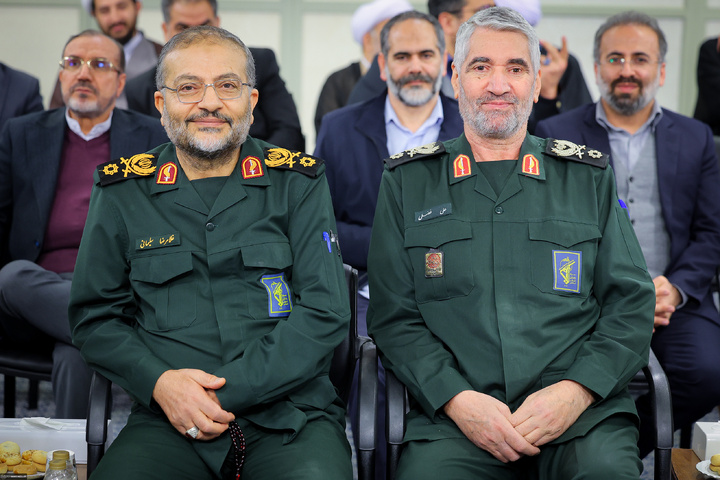 دیدار دست‌اندرکاران کنگره شهدای استان البرز