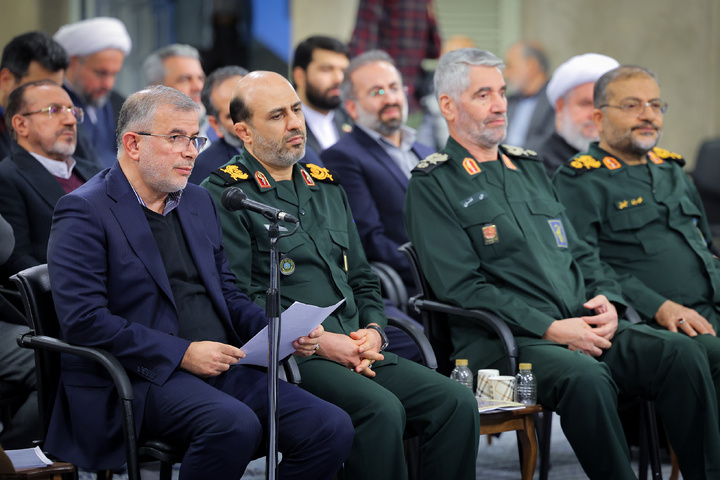 دیدار دست‌اندرکاران کنگره شهدای استان البرز