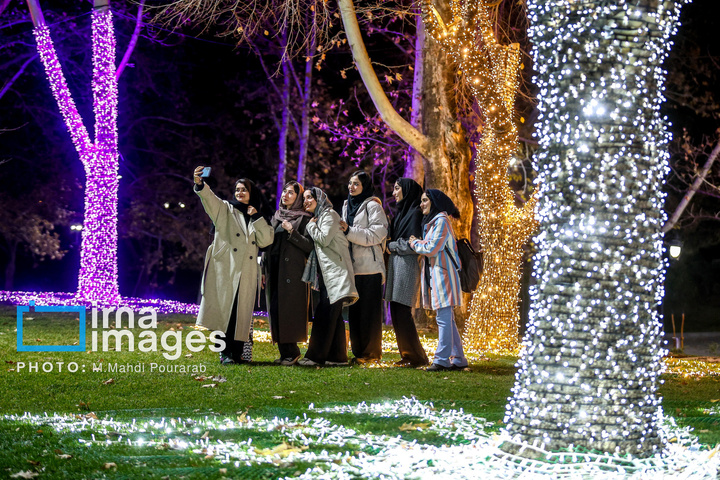 جشنواره نور در یلدای ایرانی