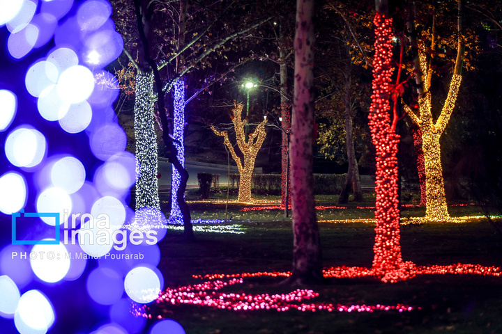 جشنواره نور در یلدای ایرانی