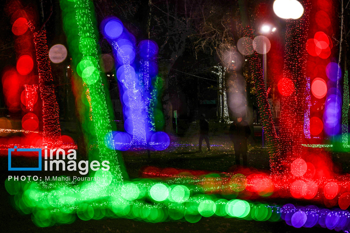 جشنواره نور در یلدای ایرانی