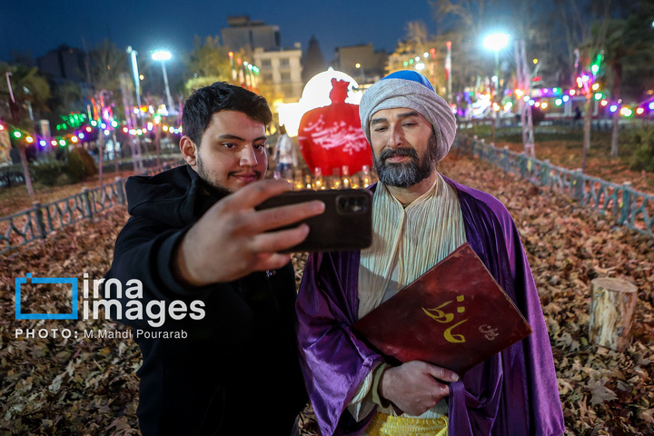 جشنواره نور در یلدای ایرانی