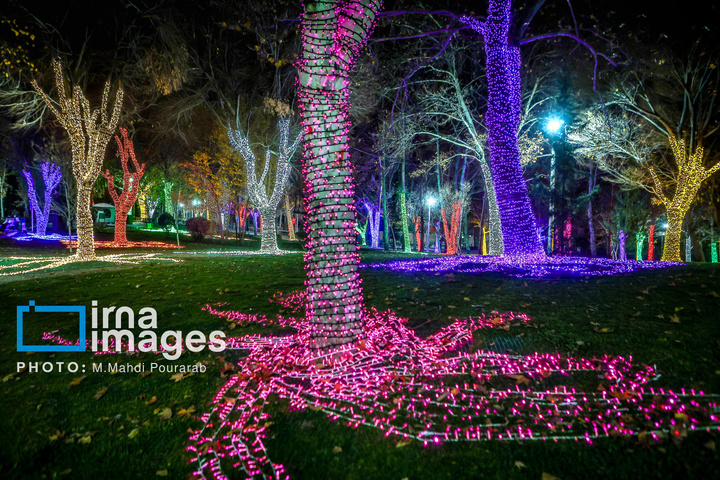 جشنواره نور در یلدای ایرانی