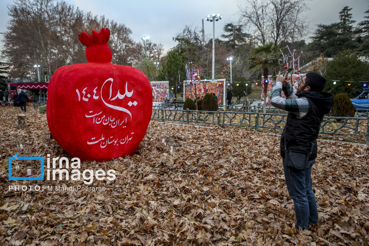 جشنواره نور در یلدای ایرانی