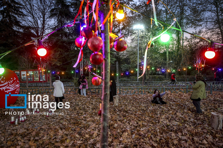 جشنواره نور در یلدای ایرانی