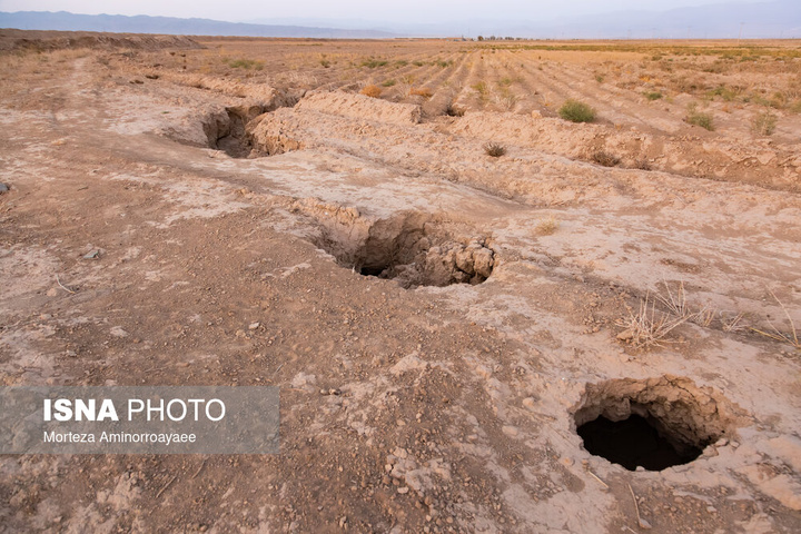 عمیق‌ترین شکاف فرونشست کشور - نیشابور
