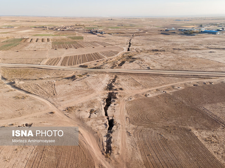 عمیق‌ترین شکاف فرونشست کشور - نیشابور