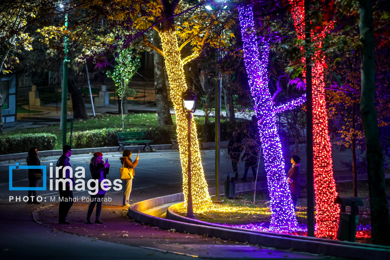 جشنواره نور در یلدای ایرانی