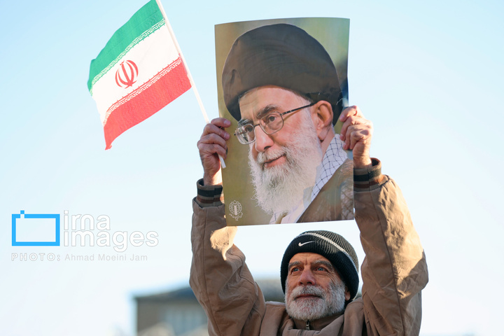 مراسم ۹ دی در میدان امام حسین علیه السلام تهران