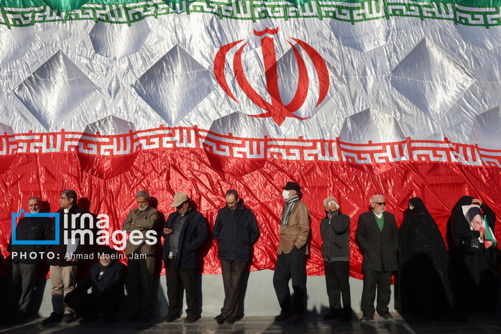 مراسم ۹ دی در میدان امام حسین علیه السلام تهران