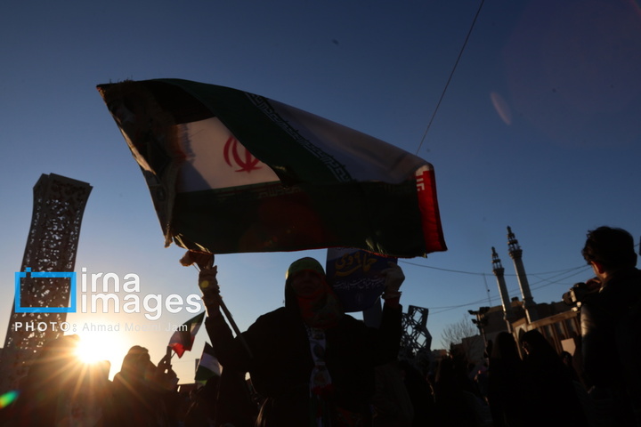 مراسم ۹ دی در میدان امام حسین علیه السلام تهران