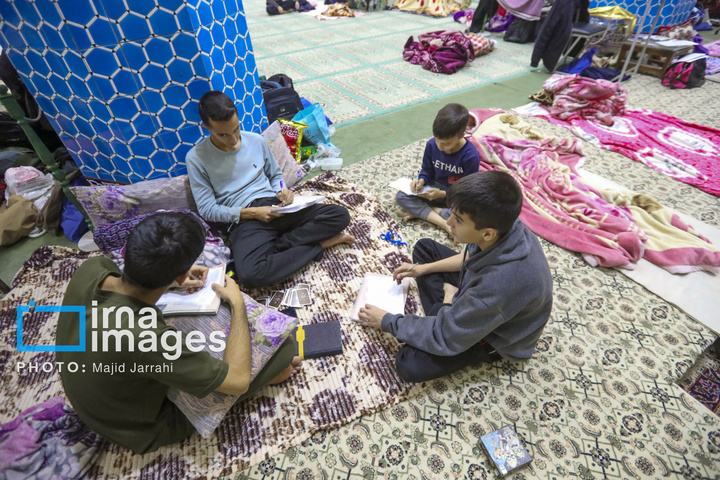 مراسم معنوی اعتکاف در مسجد ملا اسماعیل یزد