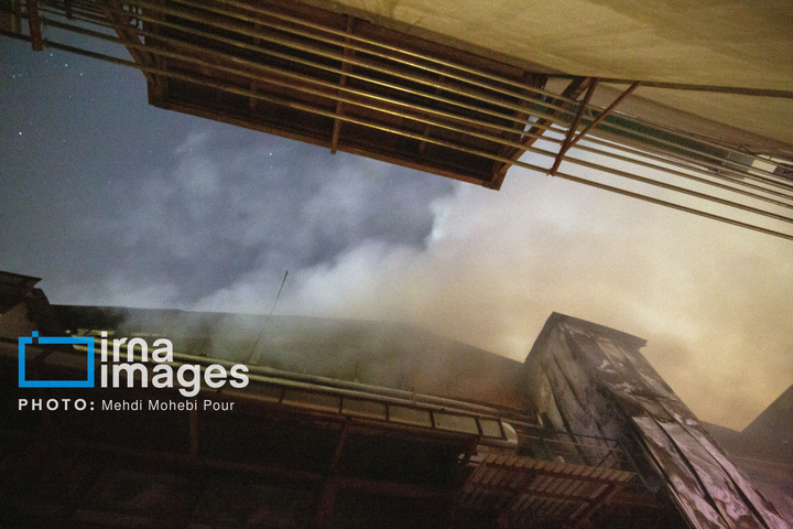 آتش‌سوزی در مجتمع تولید لبنیات کاله آمل