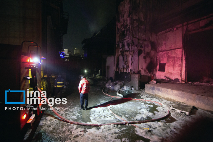 آتش‌سوزی در مجتمع تولید لبنیات کاله آمل