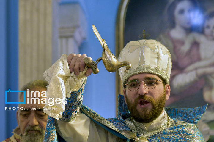 مراسم تولد و غسل تعمید عیسی مسیح