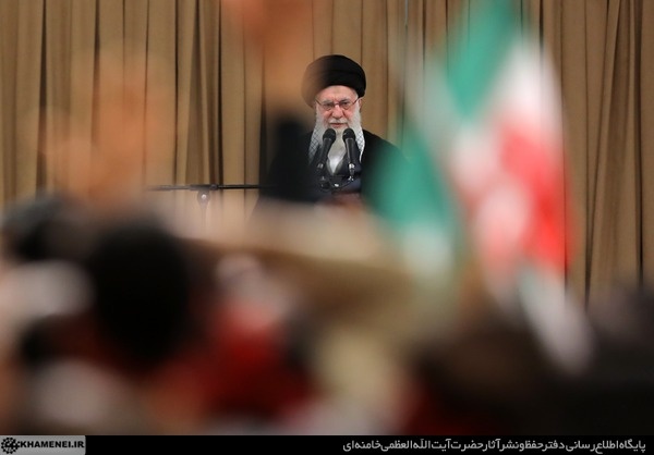 دیدار مردم قم