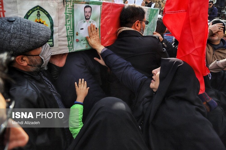 تشییع پیکر شهدای اقدامات تروریستی آمریکا و رژیم صهیونیستی علیه ملت در شهرهای مختلف ایران