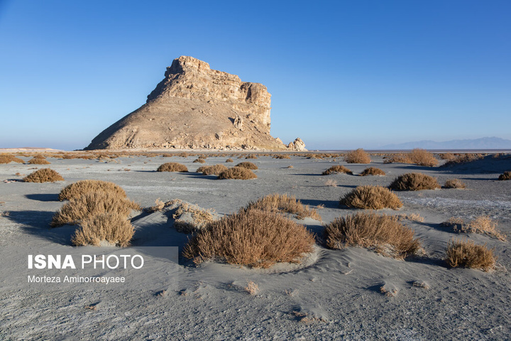 قلعه کاظم داشی؛ اثر تاریخی در سایه خشکی دریاچه ارومیه