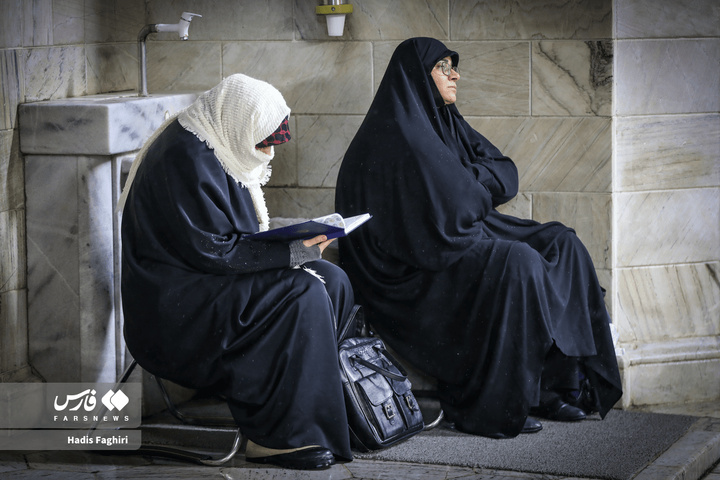 عید مبعث در حرم امام مهربانی‌ها