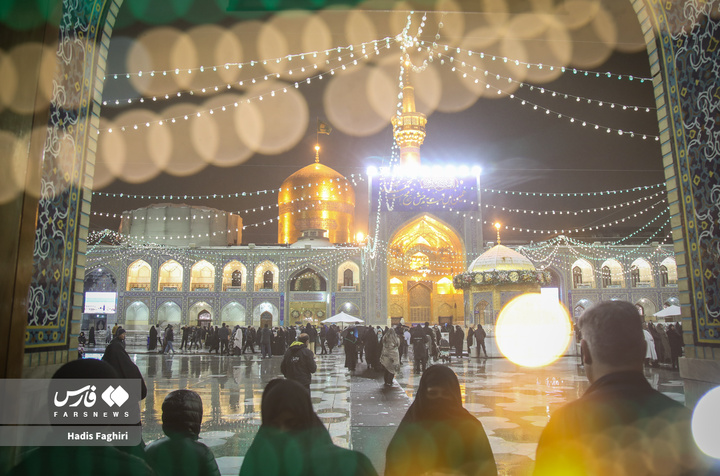 عید مبعث در حرم امام مهربانی‌ها