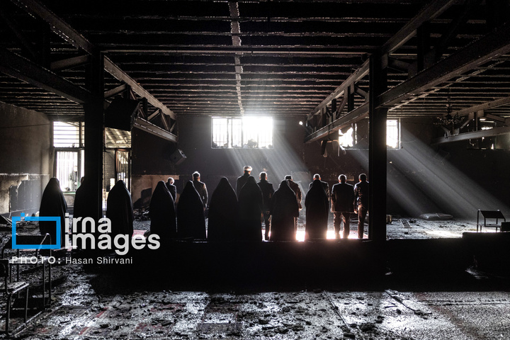 سجده بر مسجد سوخته