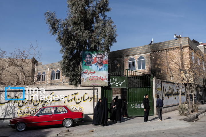 سجده بر مسجد سوخته