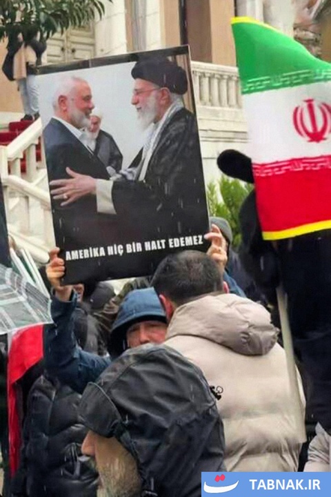تجمع همبستگی مردم ترکیه با ایران در استانبول