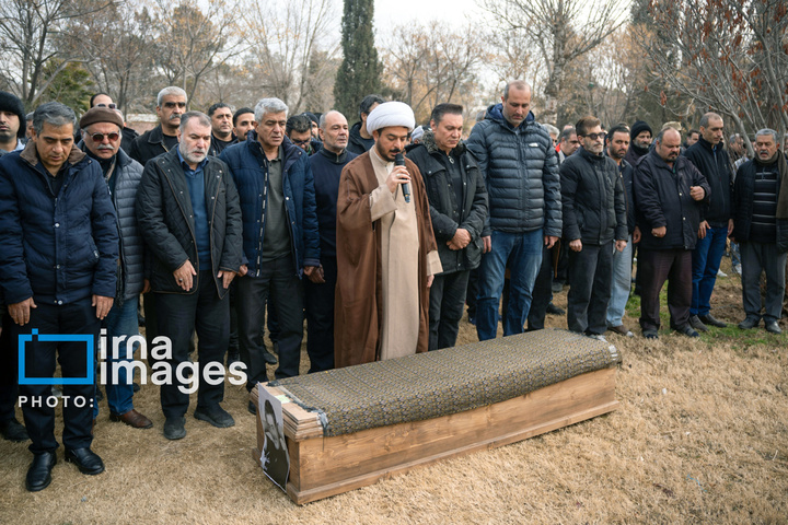 تشییع و خاکسپاری پیکر رضا رویگری