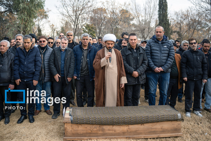 تشییع و خاکسپاری پیکر رضا رویگری