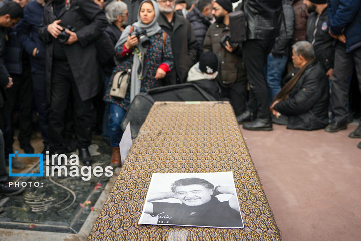 تشییع و خاکسپاری پیکر رضا رویگری