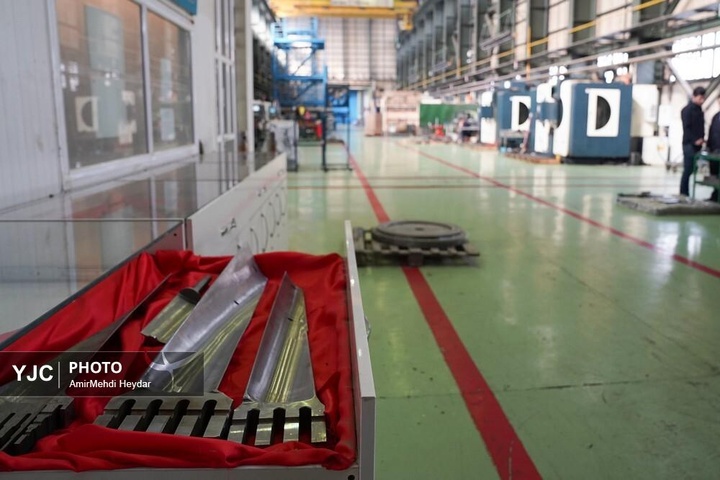 تلاش خستگی‌ناپذیر متخصصان داخلی برای روشنایی ایران