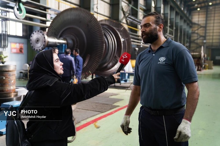 تلاش خستگی‌ناپذیر متخصصان داخلی برای روشنایی ایران