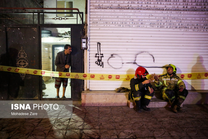 آتش‌سوزی انبار مبل - مشهد