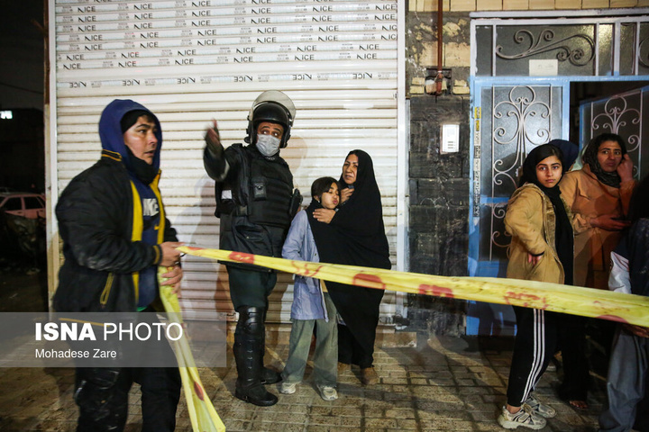 آتش‌سوزی انبار مبل - مشهد