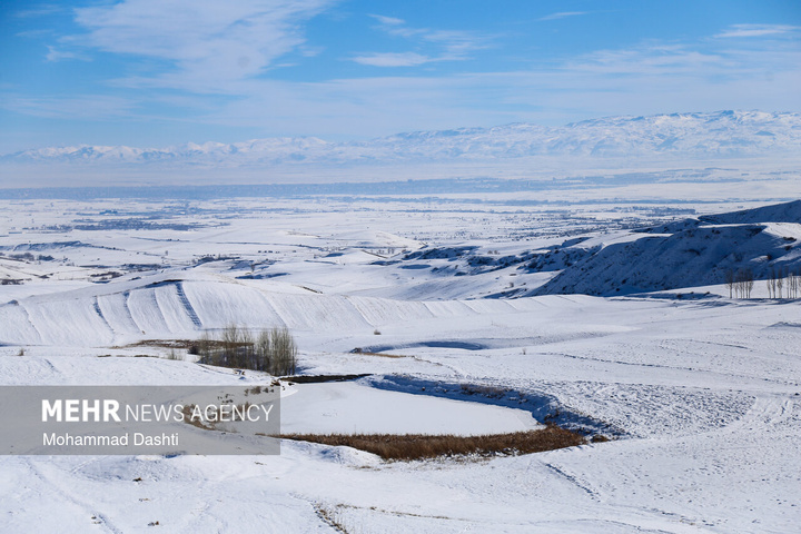 آبشار یخ زده «سردابه» اردبیل