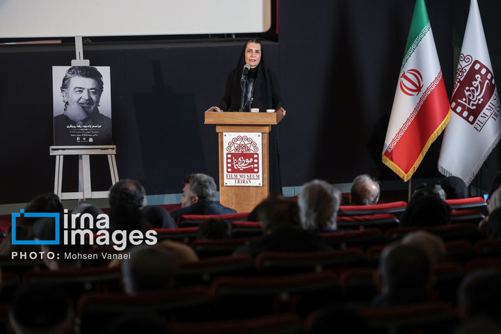 مراسم یادبود «رضا رویگری»