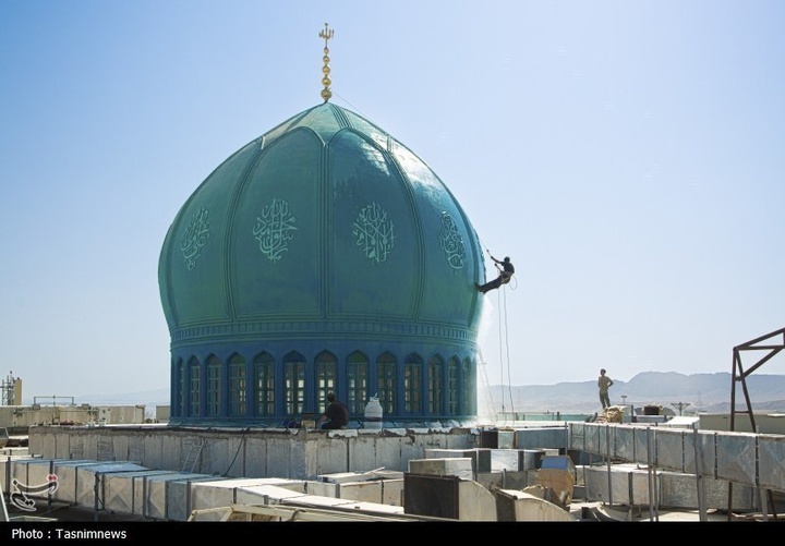 شستشوی گنبدهای مسجد مقدس جمکران