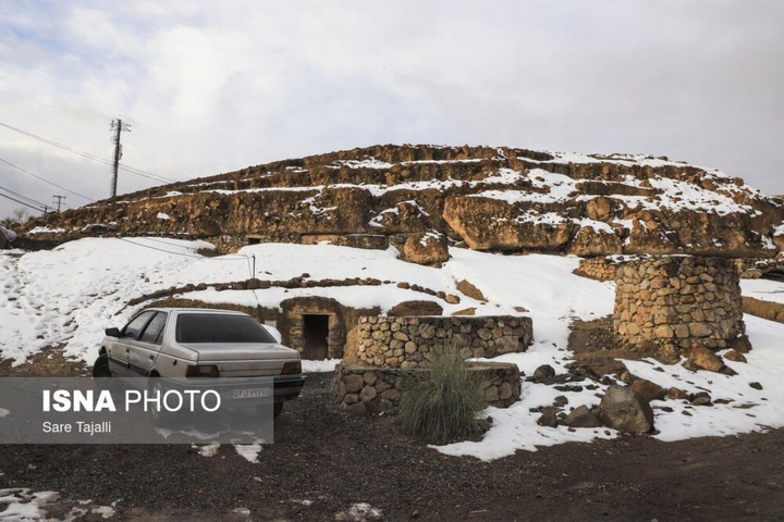 طبیعت برفی روستای دستکند میمند